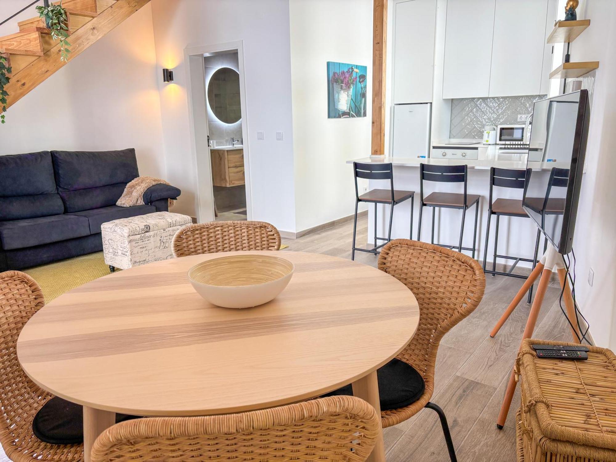 Centrally Located House Up To 5 People In Ferienhaus Cascais